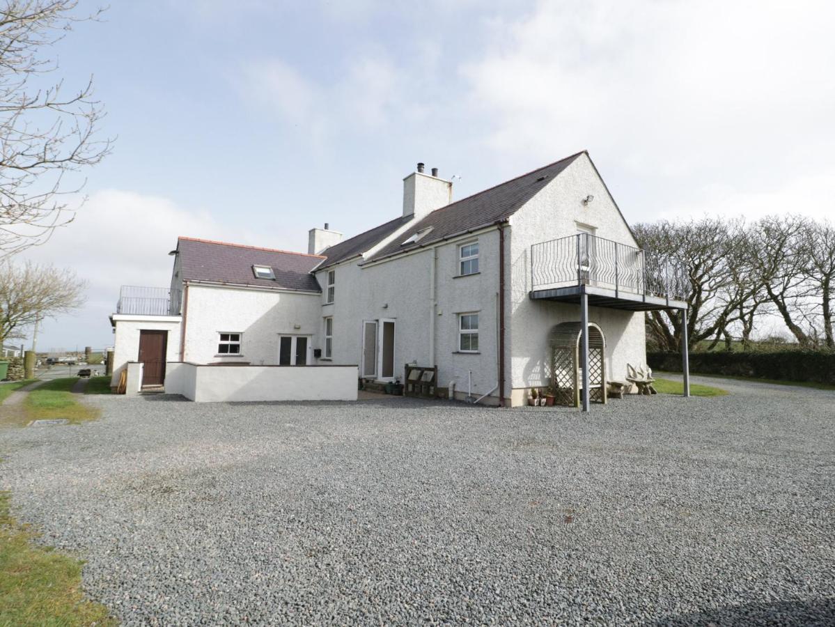 Bodegri Cottage Llanfflewyn Exterior photo